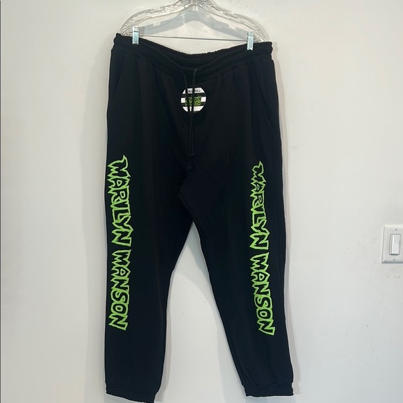 Brand new dolls kill Marilyn Manson Black Sweatpants with Neon Green Graphic 3XL - Picture 1 of 5